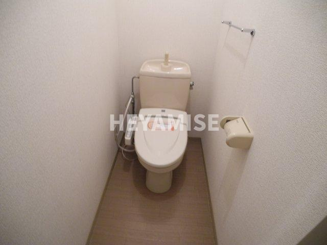 フォーレスト久山　B棟のトイレ|※同物件反転タイプの写真でございます※現況を優先します※