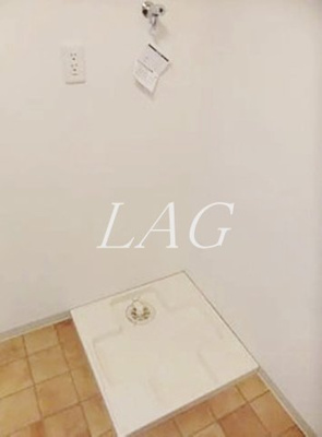 【設備】 | シャルム成増 | 室内洗濯置き場です。