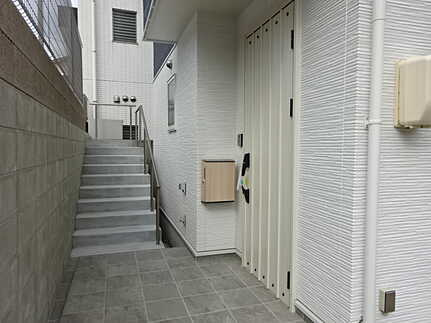 広島市南区宇品御幸１丁目の玄関