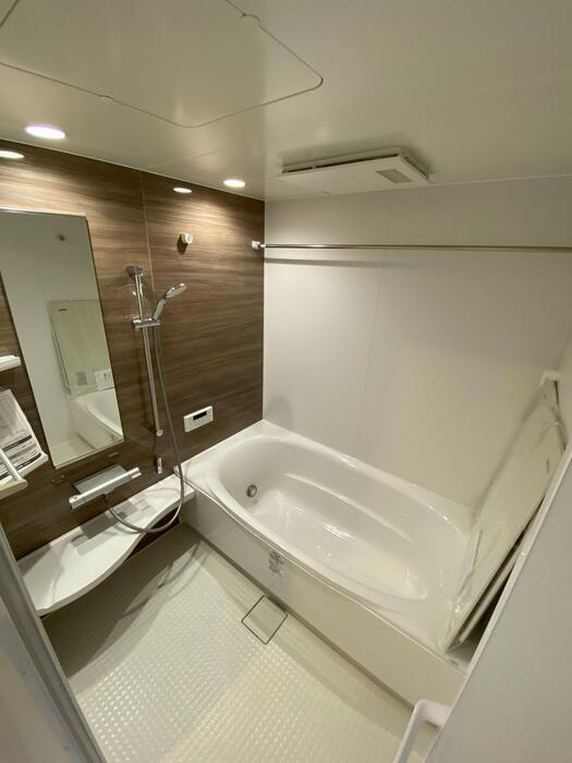 ル・コフレ深江橋の浴室|同マンション別部屋：参考写真