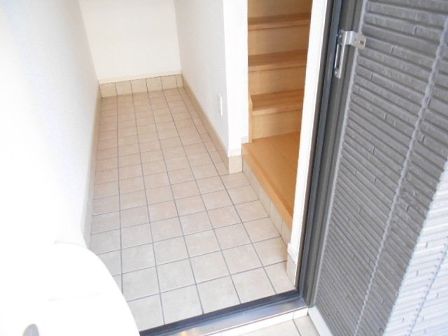 ブランドールの玄関