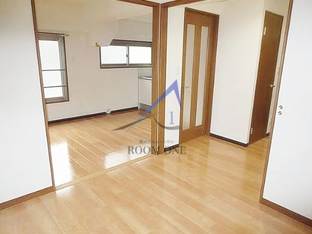 ベルマンションの居間・リビング|洋室のお部屋です。