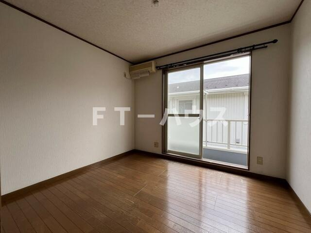 リナーハイツの居間・リビング