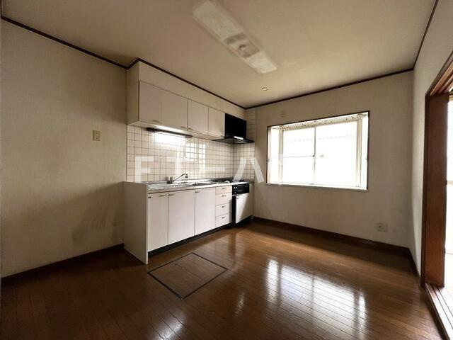 リナーハイツの居間・リビング