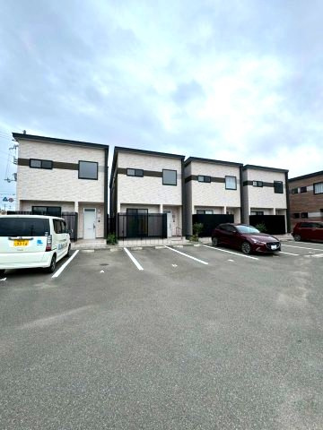 パティオ根来の外観