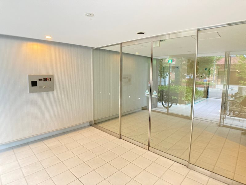 ルクレ新町レジデンスのロビー