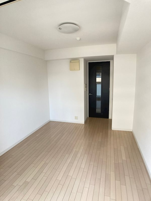 ルクレ新町レジデンスの居間・リビング