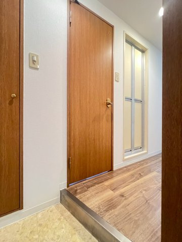 エステムコート神戸・県庁前の玄関