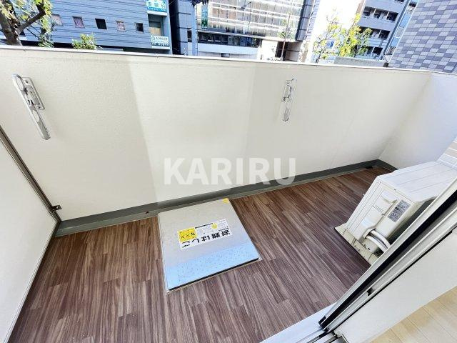 セレーノ南森町のバルコニー|開放的で明るい空間を演出してくれるバルコニーです