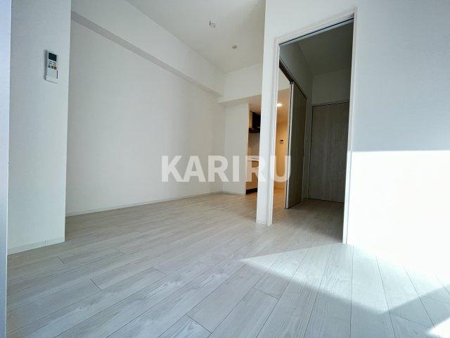 セレーノ南森町の居間・リビング|ゆったりとした居間です