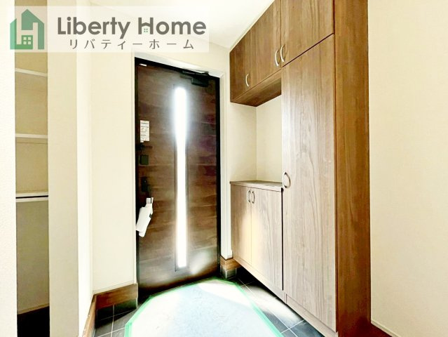 第2つくば市城山　新築戸建の玄関