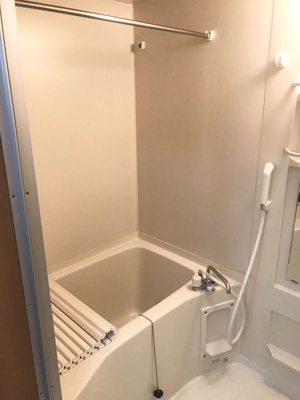 【浴室】 | コーポ・ルナⅡ | 日々の暮らしに欠かせないお風呂です