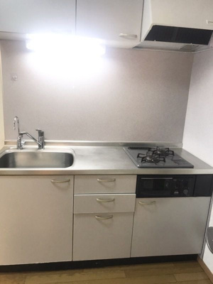 【キッチン】 | コーポ・ルナⅡ | キッチンでお料理をお楽しみください