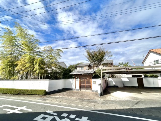 【中古戸建】安中市安中の外観|■外観｜閑静な住宅街で始める新しい暮らし♪開放的な毎日をあなたへ(^^♪
