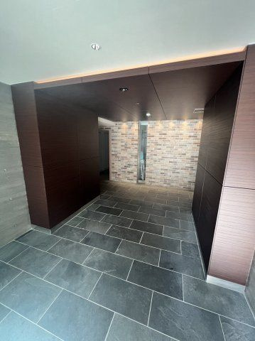 GENOVIA新大塚のエントランス