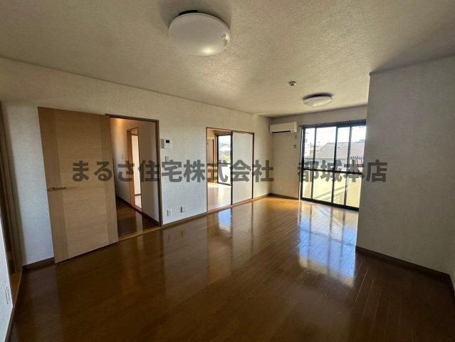 セジュールウエストの居間・リビング|B202の写真です