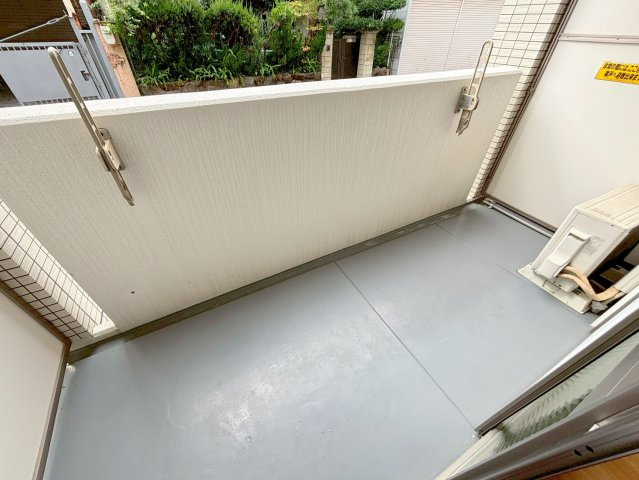フローリッシュのバルコニー