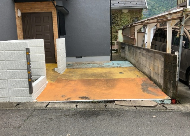 【駐車場】 | 駐車場と明記されていても、最小スペースでつくられた駐車場だと大型車は駐車できなかったり、出入りしにくくなったりする可能性があります。お車のサイズと購入したい物件の駐車場のサイズを現地で確認しましょう。