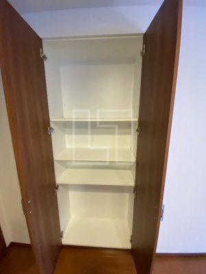 【収納】 | リーガル京町堀 | リーガル京町堀　物入