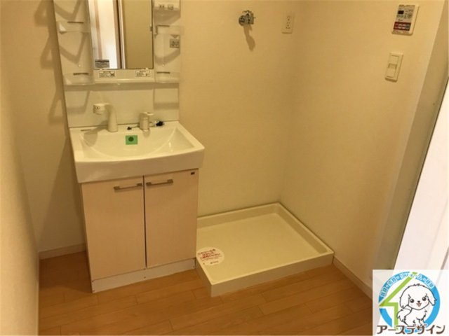 ネーブルソフィア藤江の洗面所|パース写真