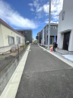 【前面道路含む現地写真】 | 前面道路