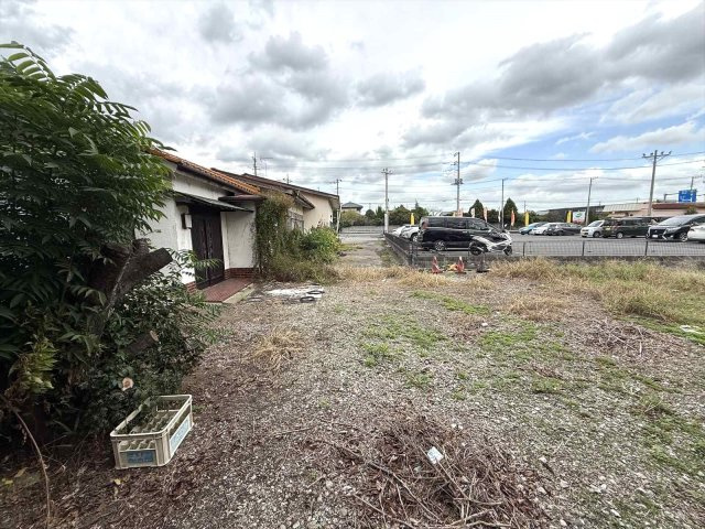 久喜市八甫売地（ＡＢＣ区画）の外観|市道鷲宮103号線宝泉寺池側より