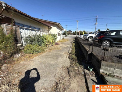 【周辺】 | 久喜市八甫売地（ＡＢＣ区画） | 宝泉寺池側より市道鷲宮103号線