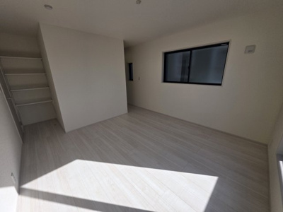 【洋室】 | リーブルガーデン．S　熊谷伊勢町第５　 | 現地２F洋室（2026年01月27日）撮影