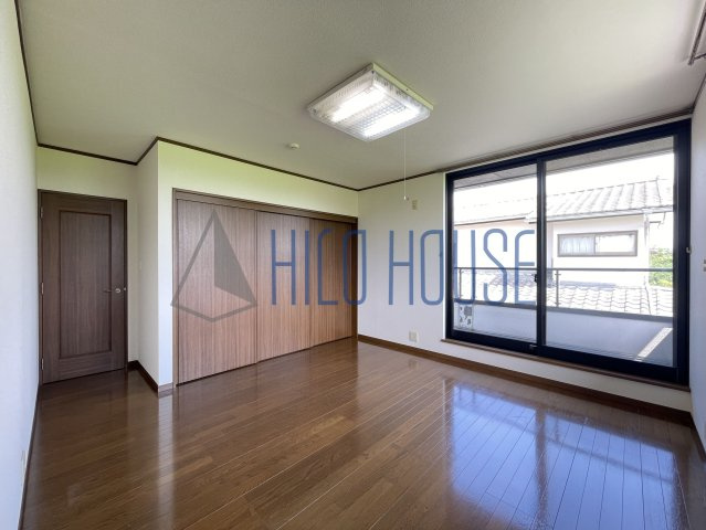 鶴舞4丁目戸建貸家の寝室