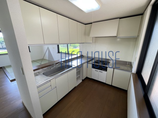 鶴舞4丁目戸建貸家のキッチン