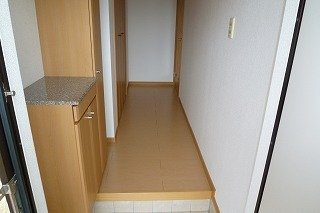 【玄関】 | フォンテーヌⅧ | シンプルで使いやすい玄関です