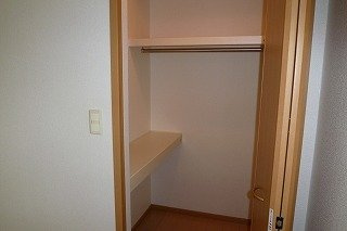 【収納】 | フォンテーヌⅧ | こまごまとしたものを収納できそうですね