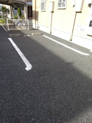 【玄関】 | メゾンブリーズⅦ | ゆったりとした玄関です