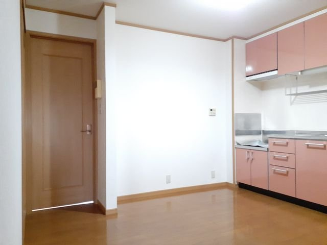 アルカンシエルⅢの居間・リビング|使いやすいリビングです