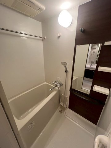 エステムコート神戸・県庁前の浴室