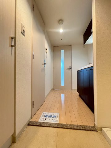 エステムコート神戸・県庁前の玄関