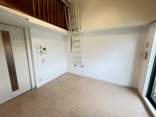 エステムコート神戸・県庁前の居間・リビング