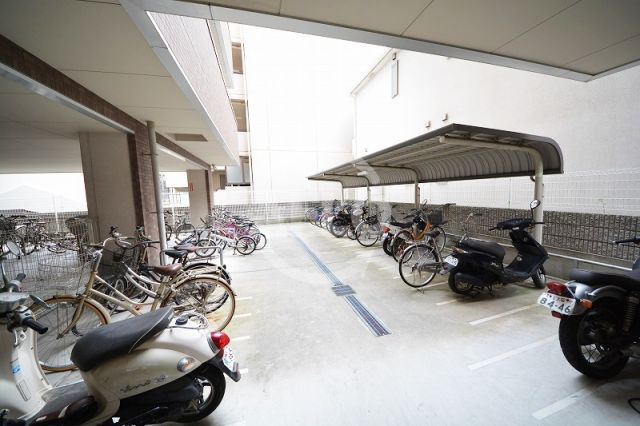 アーデン森之宮のその他共用部分|アーデン森ノ宮　自転車・バイク置き場