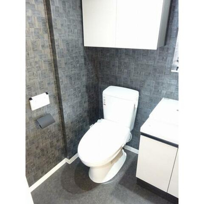 【トイレ】 | Le'a横濱アヴニール | 温水洗浄便座付き♪