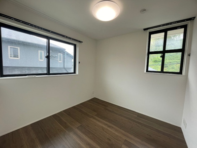 【洋室】 | 吉志新町一丁目6番2号（C-32）