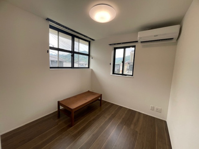 【洋室】 | 吉志新町一丁目6番2号（C-32）