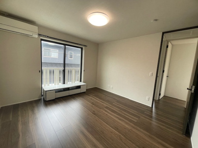 【洋室】 | 吉志新町一丁目6番2号（C-32）