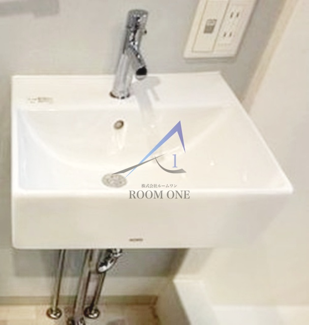COCO　SQUARE　AYASEの洗面所|洗面台です。