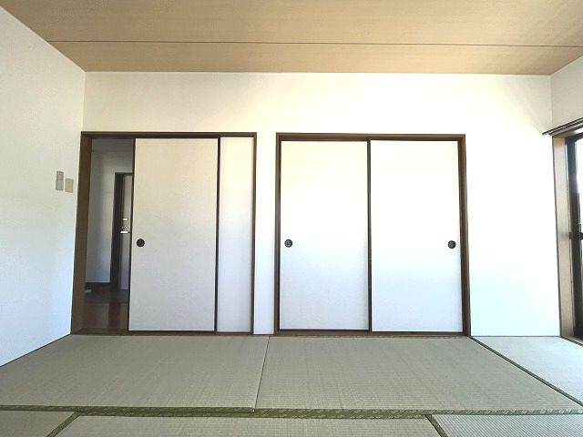 BSハイツの和室