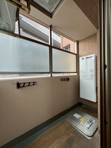 エステムコート新神戸エリタージュのバルコニー