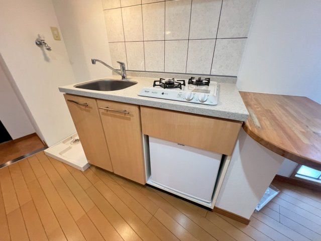 エステムコート新神戸エリタージュのキッチン