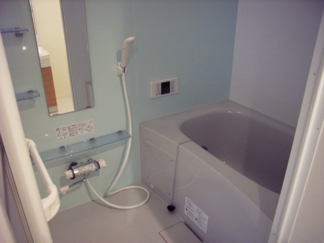 サンスイの浴室