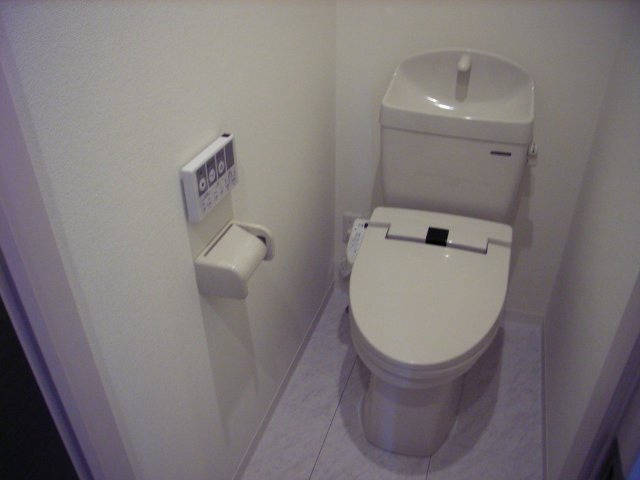 サンスイのトイレ