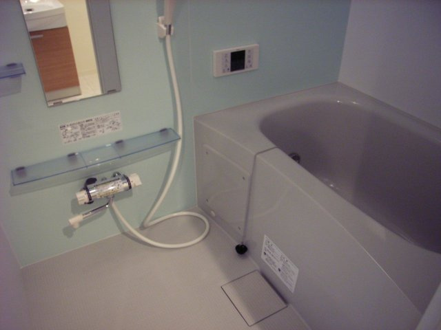 サンスイの浴室