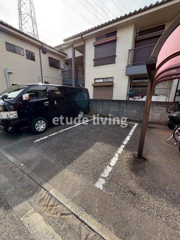 パークハイツ渋谷の駐車場